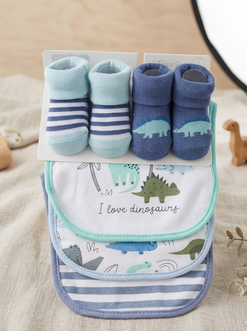 Socks and bib set